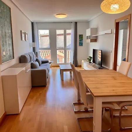 Apartamento Atuaire La Catedral En El Salon Parking Incluido